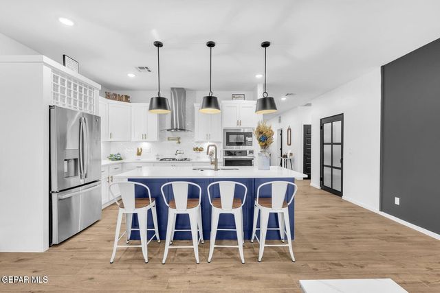 244 MAR VISTA Place, Horizon City, TX 79928