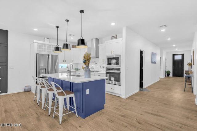 244 MAR VISTA Place, Horizon City, TX 79928