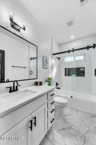 244 MAR VISTA Place, Horizon City, TX 79928