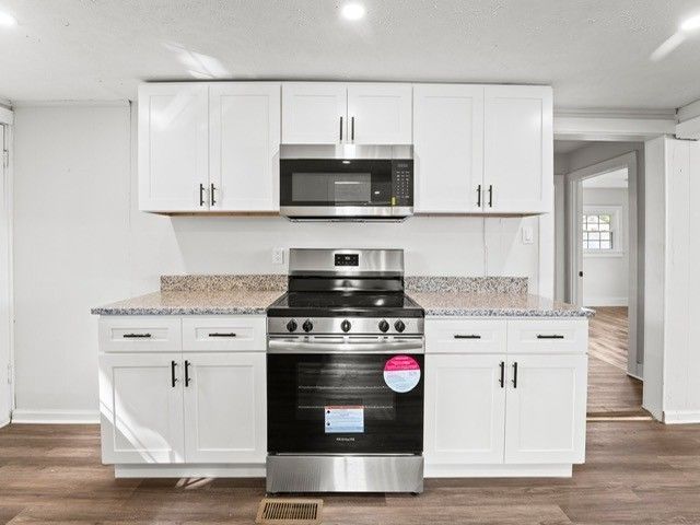 313 Tennessee Ave, S, Cowan, TN 37318