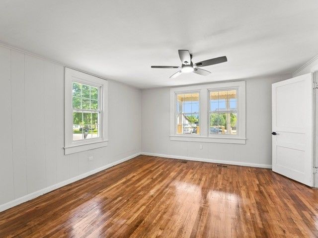 313 Tennessee Ave, S, Cowan, TN 37318