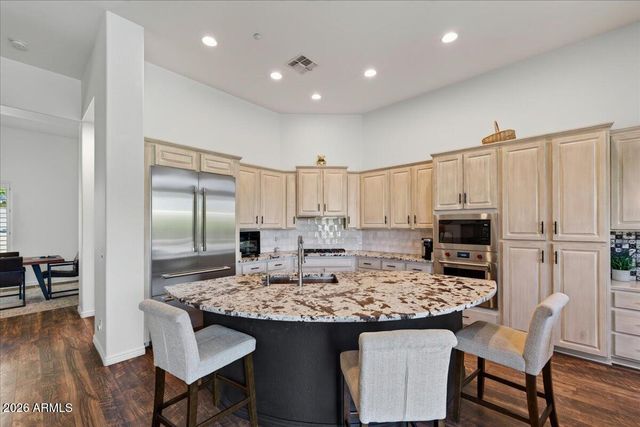 41728 N MOSS SPRINGS Court, Anthem, AZ 85086