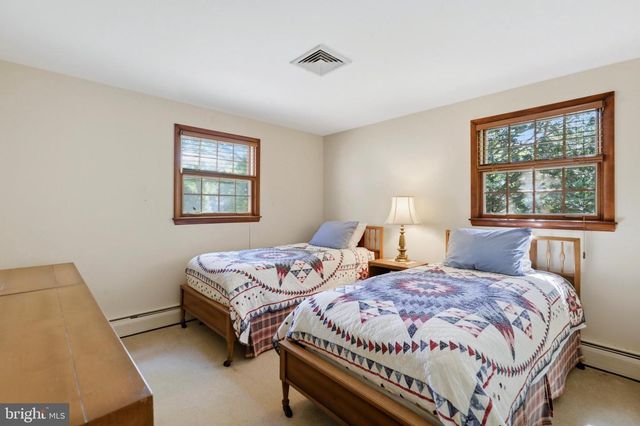 203 FAIRWAY RD, Ambler, PA 19002