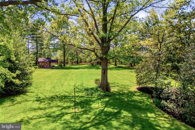 203 FAIRWAY RD, Ambler, PA 19002