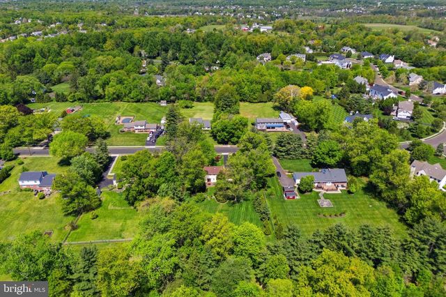 203 FAIRWAY RD, Ambler, PA 19002