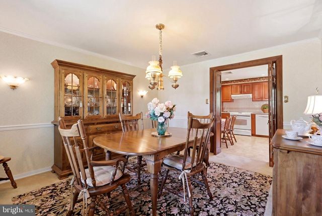 203 FAIRWAY RD, Ambler, PA 19002