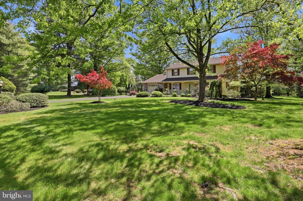 203 FAIRWAY RD, Ambler, PA 19002