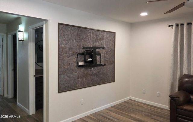 3020 E FRIESS Drive, Phoenix, AZ 85032