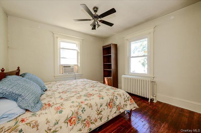 548 Davis Avenue, Staten Island, NY 10310