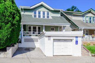548 Davis Avenue, Staten Island, NY 10310