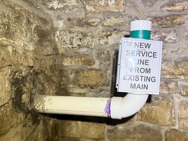 409 E Broadway Street, Excelsior Springs, MO 64024