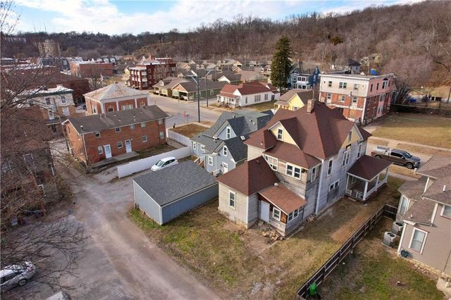 409 E Broadway Street, Excelsior Springs, MO 64024