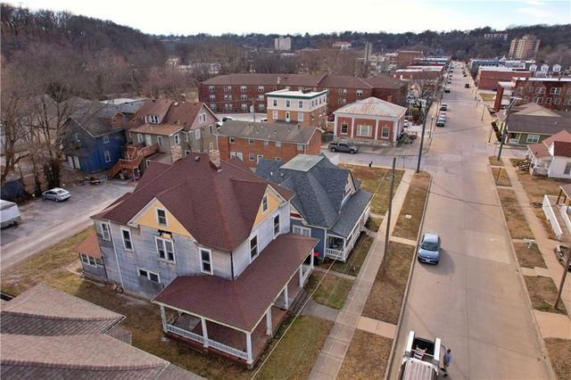 409 E Broadway Street, Excelsior Springs, MO 64024