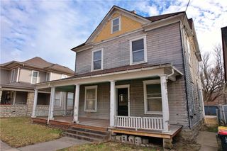 409 E Broadway Street, Excelsior Springs, MO 64024