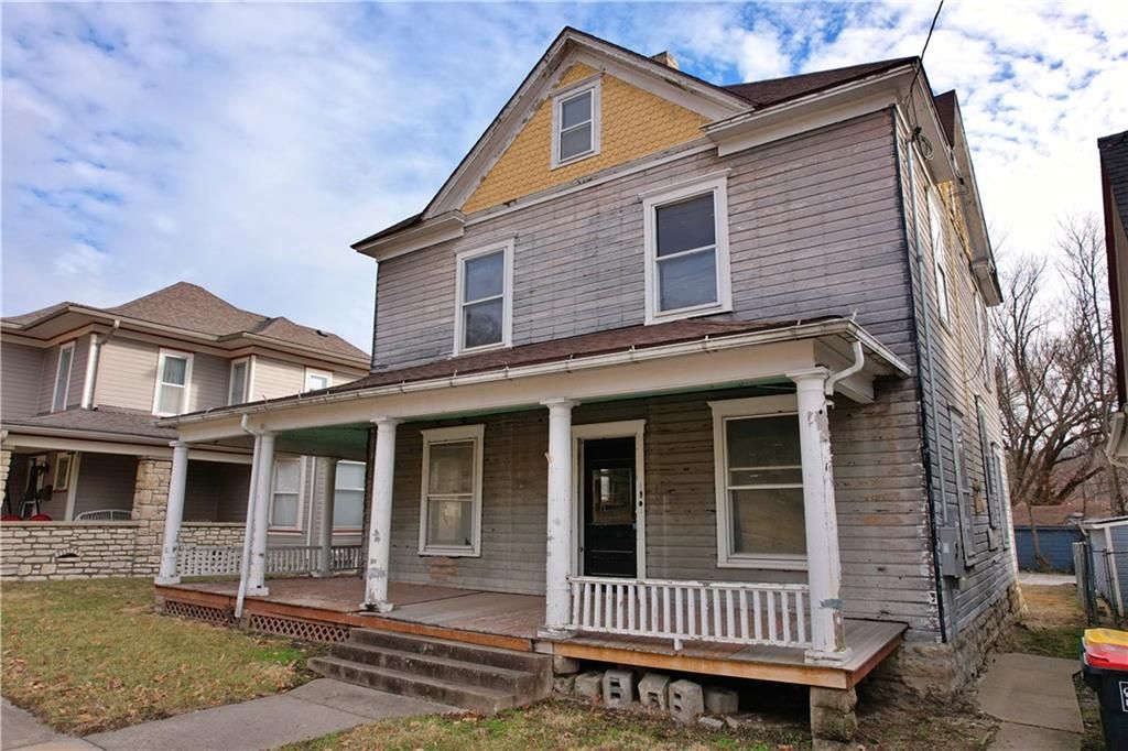 409 E Broadway Street, Excelsior Springs, MO 64024