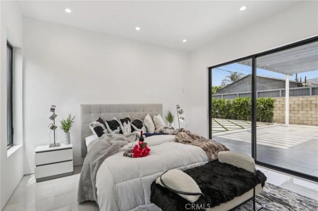 2227 N Lamer Street, Burbank, CA 91504