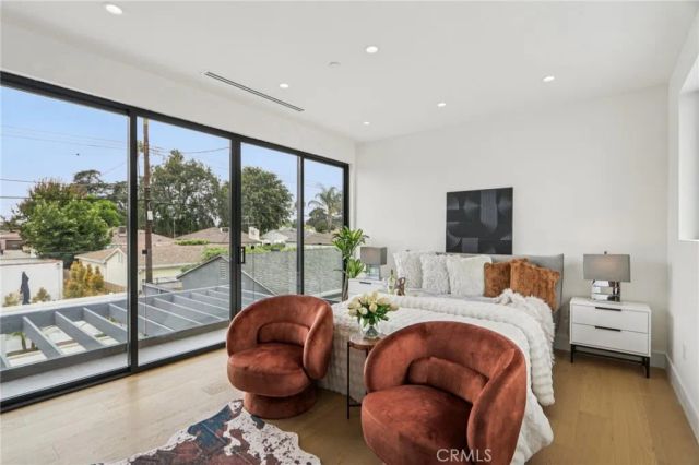 2227 N Lamer Street, Burbank, CA 91504