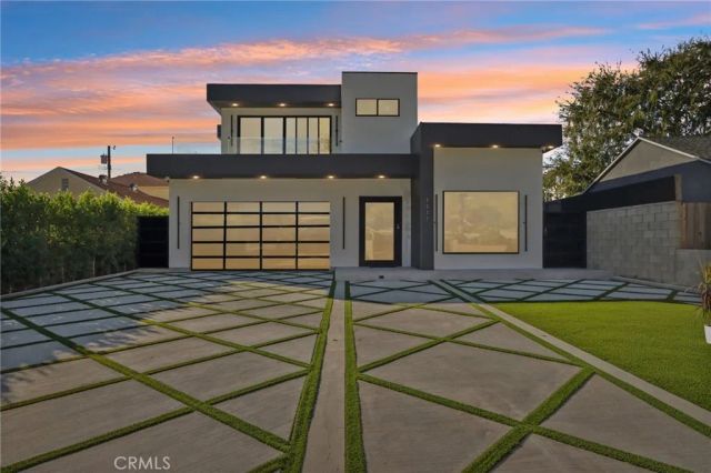 2227 N Lamer Street, Burbank, CA 91504