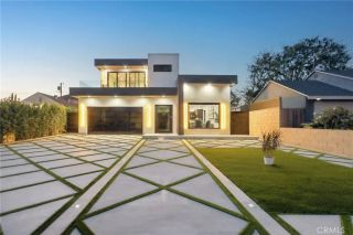 2227 N Lamer Street, Burbank, CA 91504