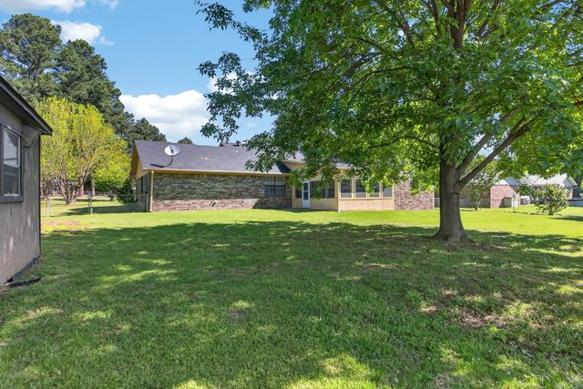 2101 Kamak Drive, Beebe, AR 72012