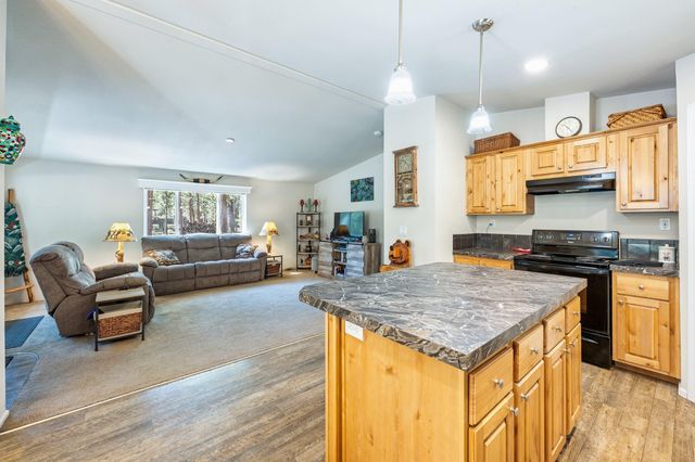 153348 Little River Loop, La Pine, OR 97739