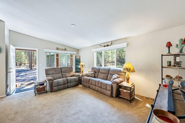 153348 Little River Loop, La Pine, OR 97739