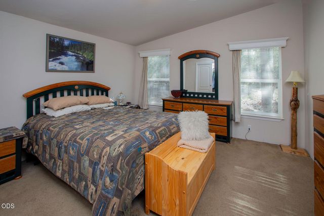 153348 Little River Loop, La Pine, OR 97739