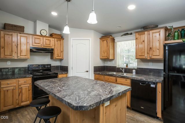 153348 Little River Loop, La Pine, OR 97739