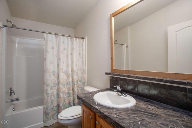 153348 Little River Loop, La Pine, OR 97739