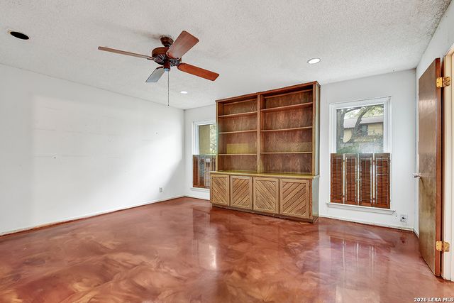 1734 Donerail, San Antonio, TX 78248