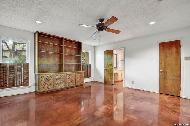 1734 Donerail, San Antonio, TX 78248