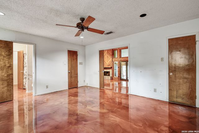 1734 Donerail, San Antonio, TX 78248