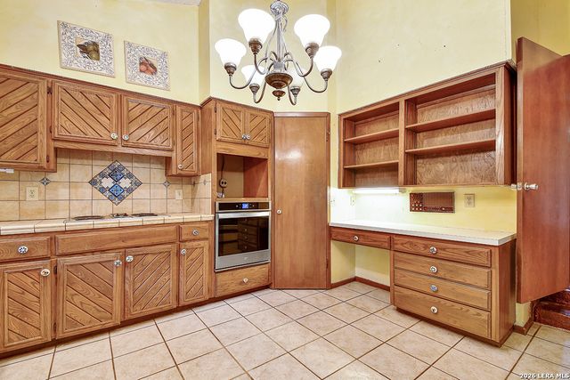 1734 Donerail, San Antonio, TX 78248