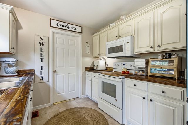 6425 Highway 25, E, Springfield, TN 37172