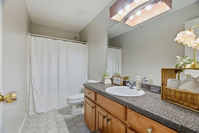 6425 Highway 25, E, Springfield, TN 37172
