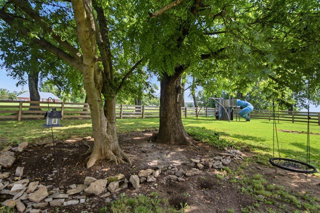 6425 Highway 25, E, Springfield, TN 37172