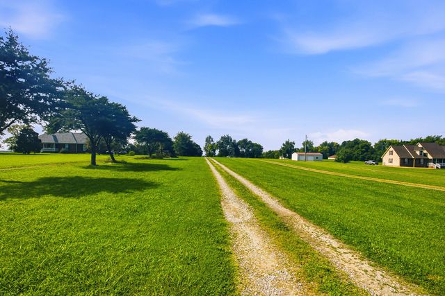 6425 Highway 25, E, Springfield, TN 37172