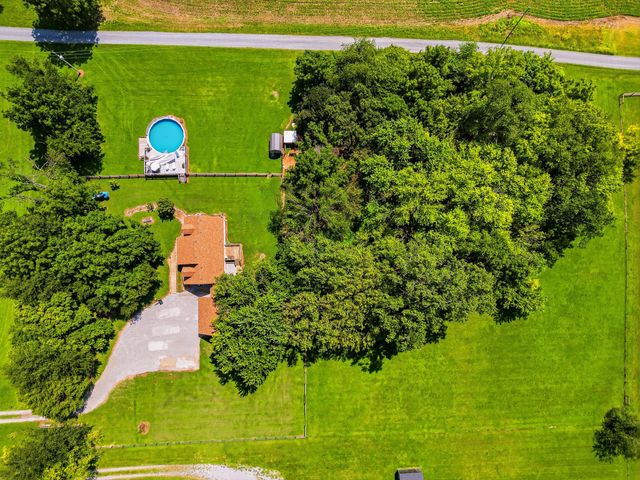 6425 Highway 25, E, Springfield, TN 37172