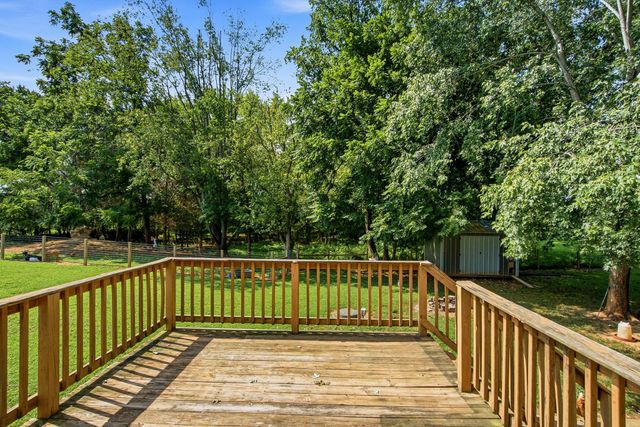 6425 Highway 25, E, Springfield, TN 37172