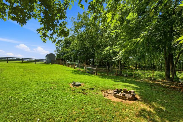 6425 Highway 25, E, Springfield, TN 37172