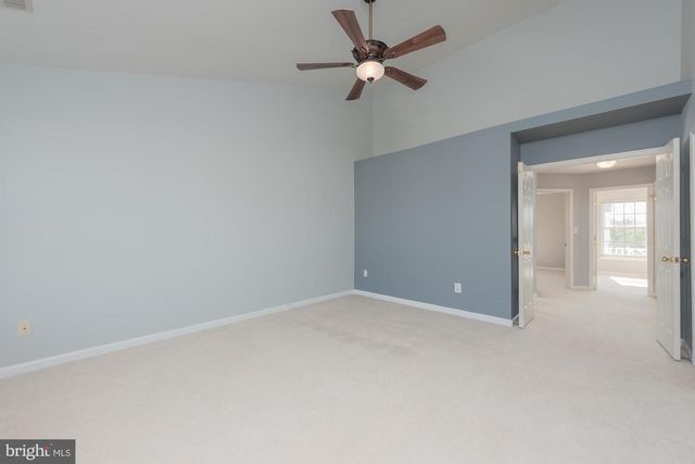 42724 ROLLING ROCK SQ, Chantilly, VA 20152