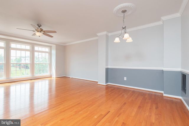 42724 ROLLING ROCK SQ, Chantilly, VA 20152