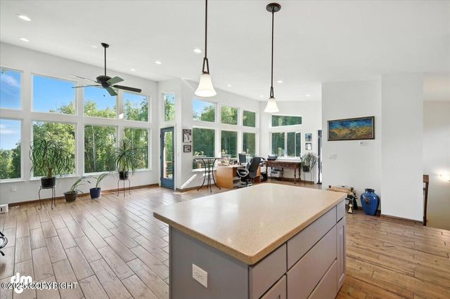 21051 W Bow Tie Loop, Willow, AK 99688