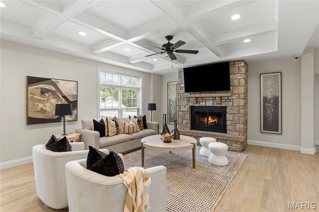 20 Millwell Drive, Maryland Heights, MO 63043