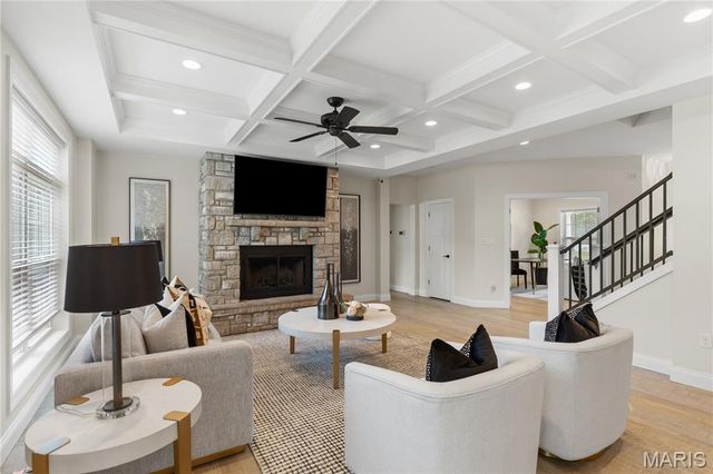 20 Millwell Drive, Maryland Heights, MO 63043