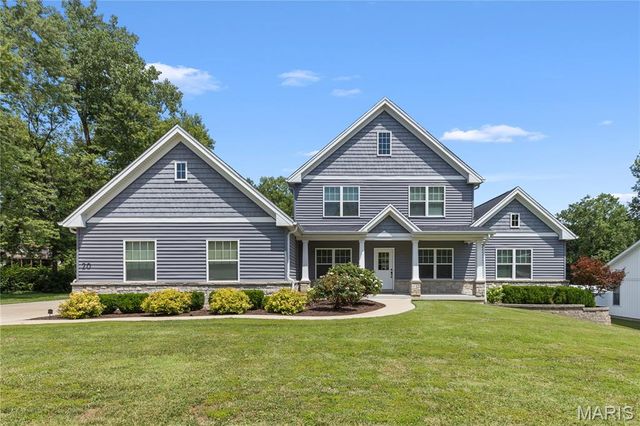 20 Millwell Drive, Maryland Heights, MO 63043