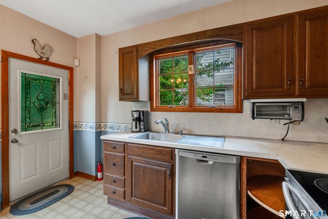 445 Farmington Avenue, Waterbury, CT 06710