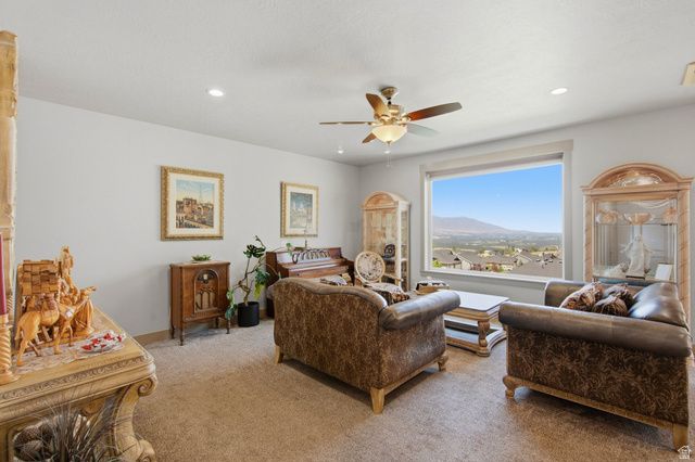 1039 E 200 S, Santaquin, UT 84655