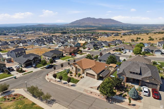 1039 E 200 S, Santaquin, UT 84655