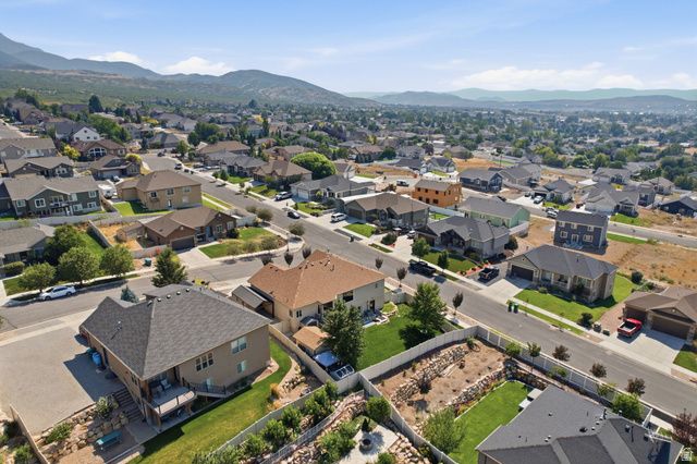 1039 E 200 S, Santaquin, UT 84655